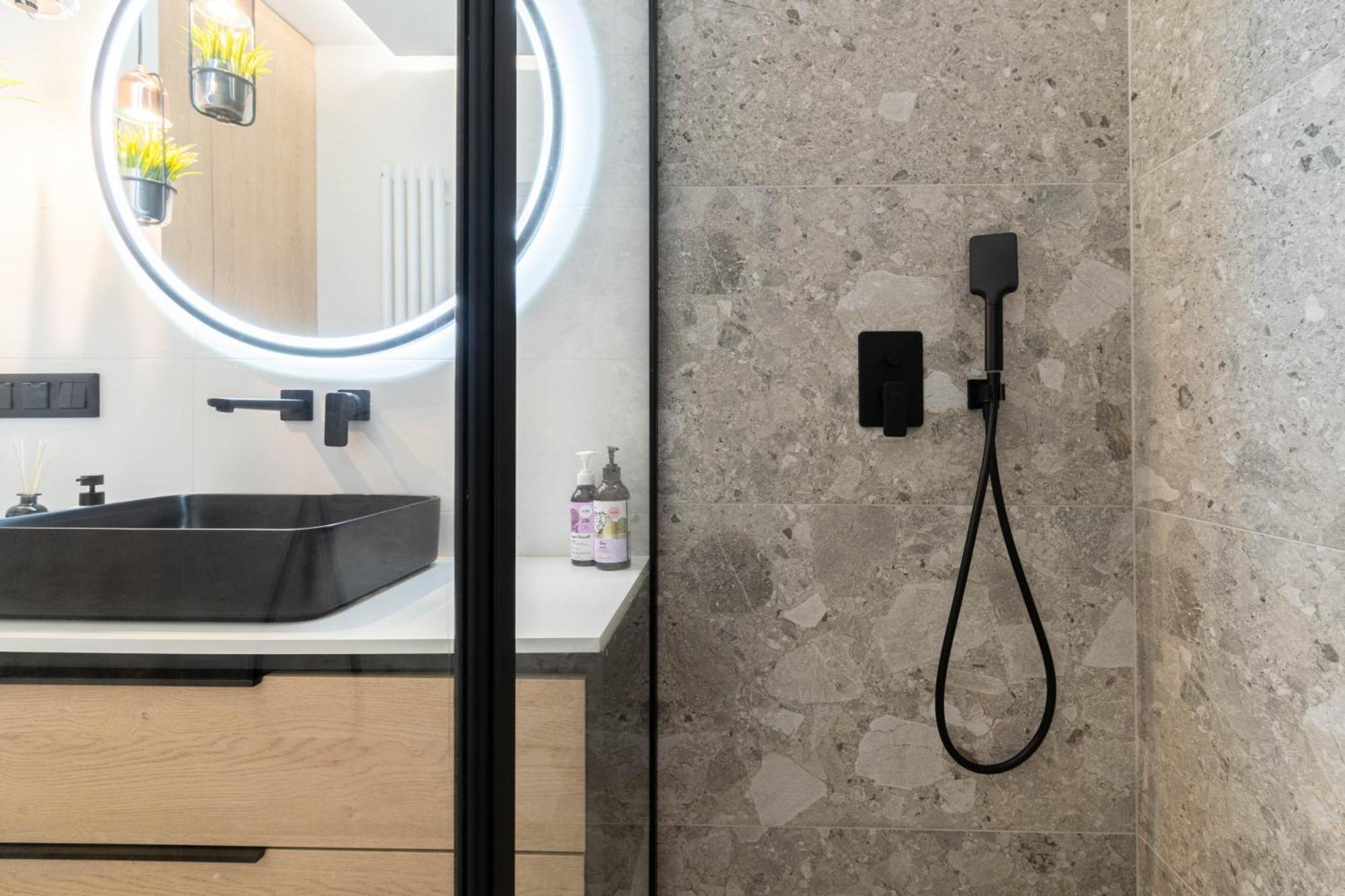 Lukier Muse- Katowice Centrum - Mikolowska - Free Garage - Self Check-In المظهر الخارجي الصورة